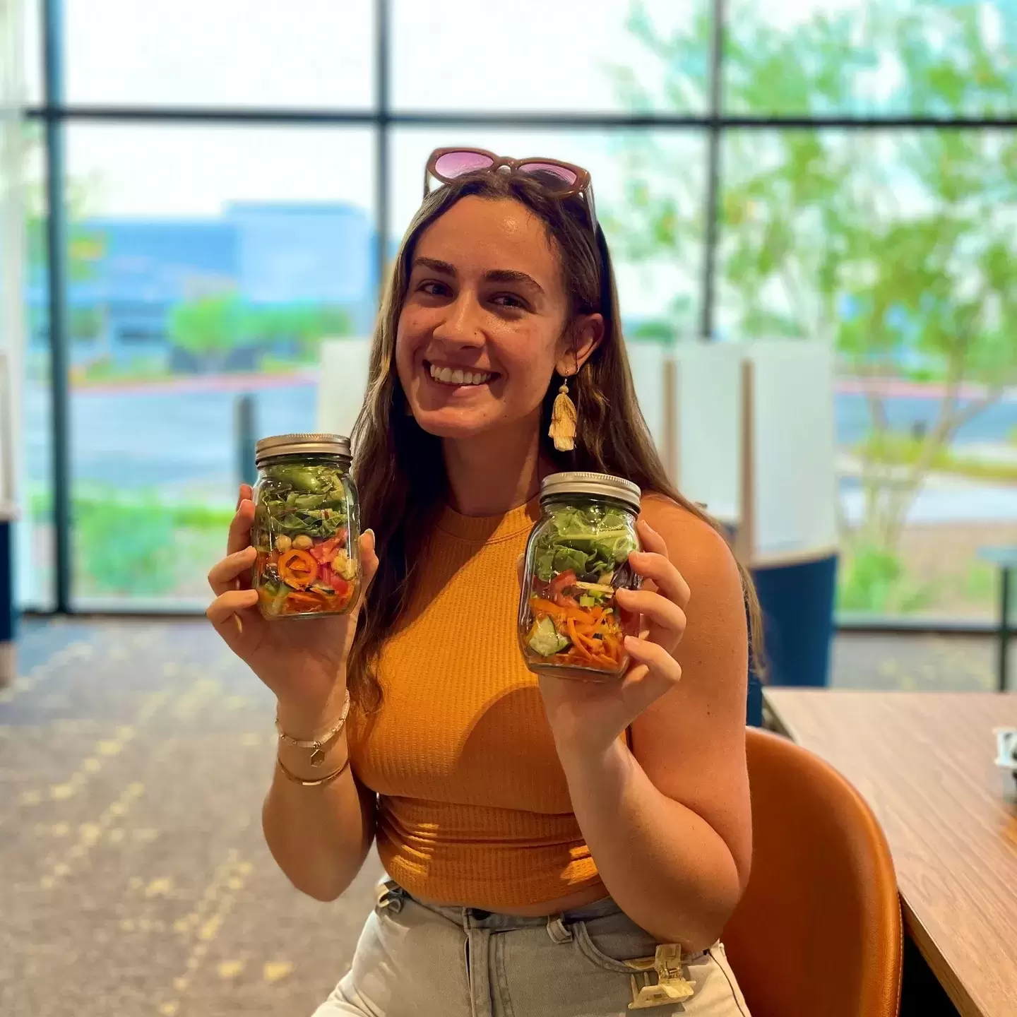 Shoutout to our Liv Head Wellness Coach, Ben for teaching us easy and healthy meal prep techniques! 

We had a wonderful time creating our own salad in a jar! 🥗
.
.
.
#LivWell #LivConnected #LivLikeNoOther #Mealprep